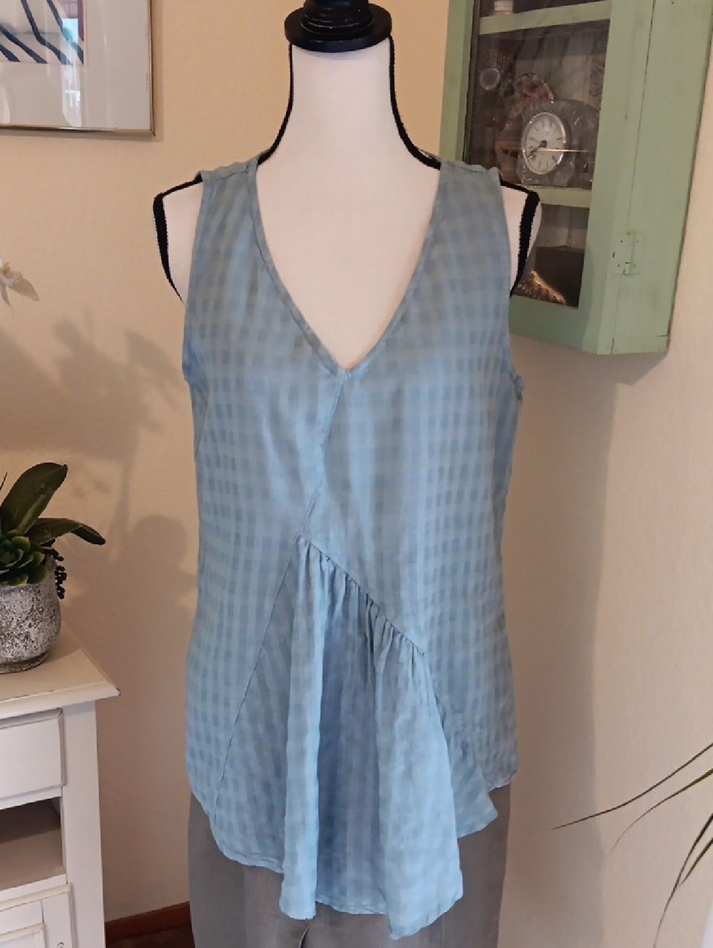 Cut Loose Cotton Top